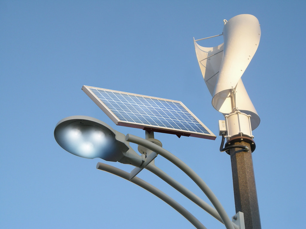 Solar- and wind-powered light up close
