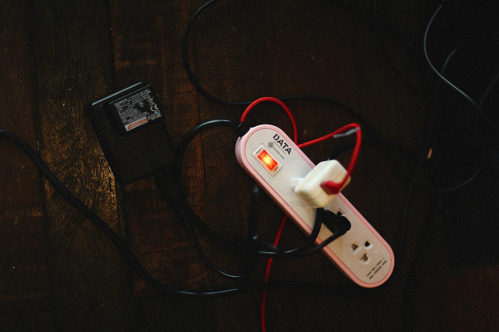 Vampire Power: Does Unplugging Devices Really Lower the Bill?